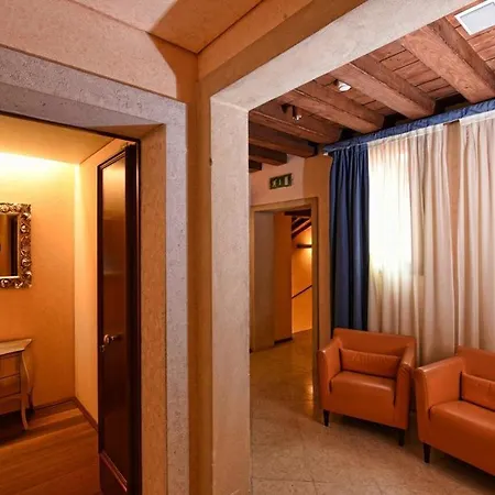 Palazzo Selvadego-2
